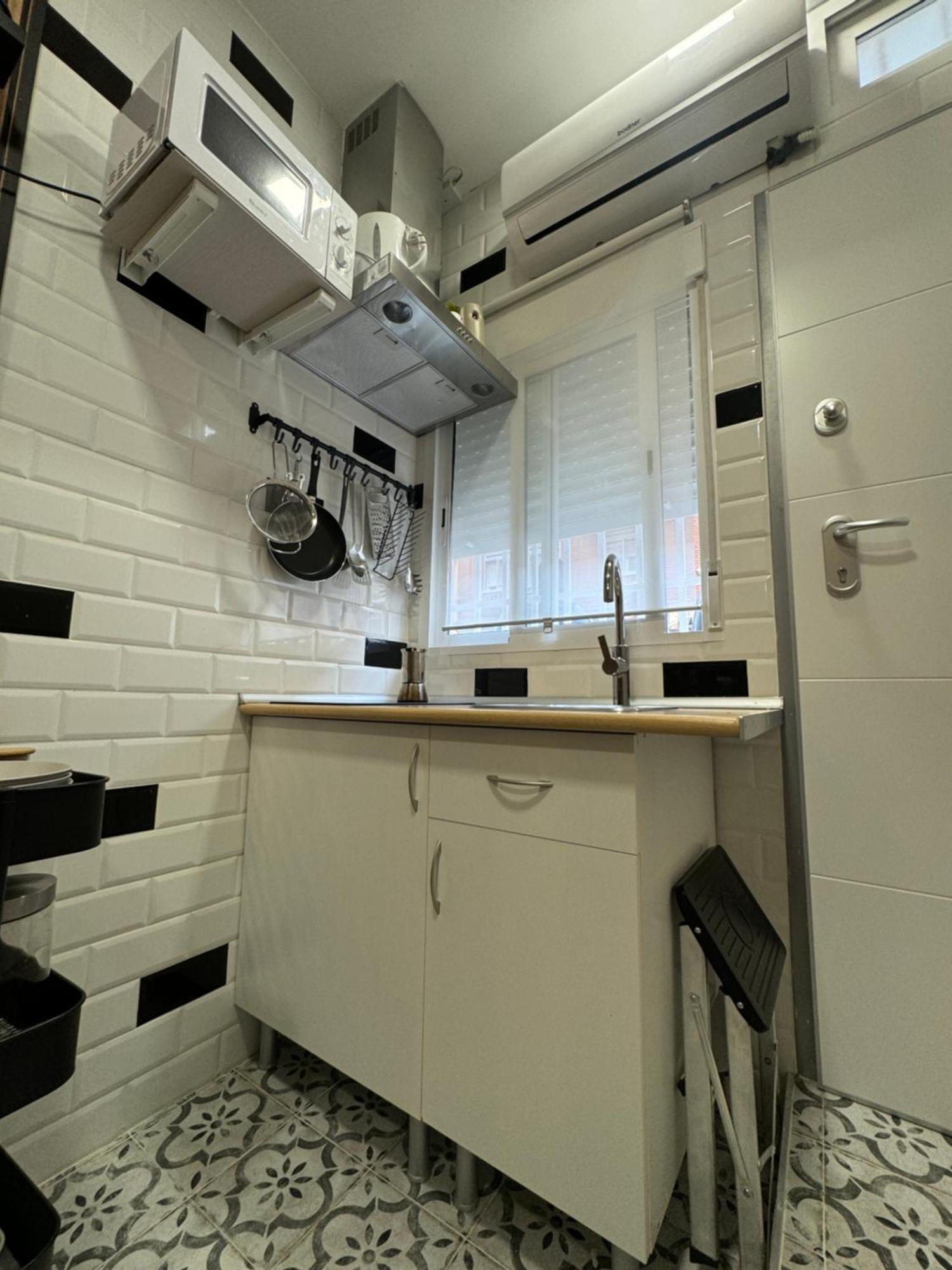 Vistalegre! Pequeno Y Fantastico Loft Cerca Del Metro Apartment Madrid Ngoại thất bức ảnh